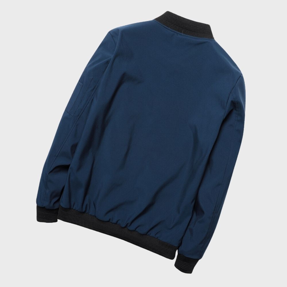 Stijlvol Finn bomberjack heren, regular fit, katoenmix, tijdloos design, diverse kleuren, ideaal voor elke gelegenheid.