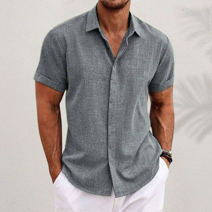 "Stijlvol kort mouw overhemd met katoen-linnen mix, ideaal voor casual wear, afgebeeld met comfortabele pasvorm en frisse uit