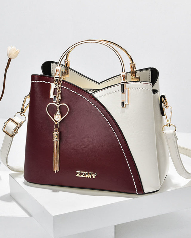 Modieuze crossbodytas dames, gemaakt van duurzaam PU leer. Comfortabel en praktisch voor onderweg.