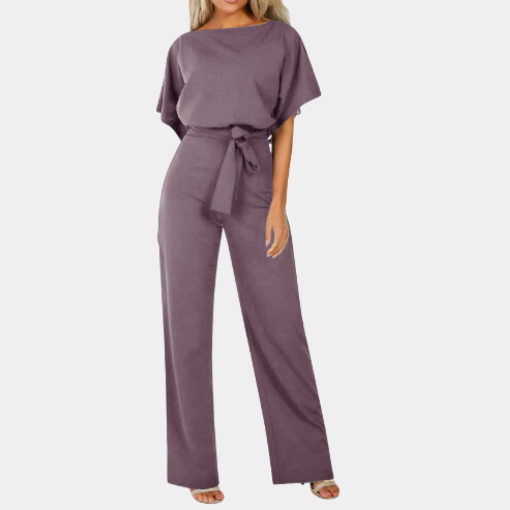 "Stijlvolle dames jumpsuit voor zomer, licht en luchtig materiaal, verfijnde snit in diverse kleuren, perfect voor elke geleg