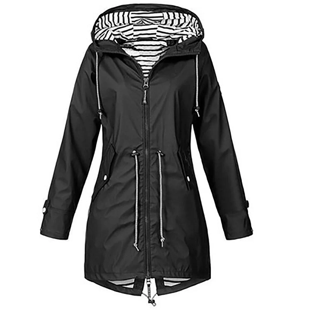 "Stijlvolle dames regenjas, waterdicht en elegant, flatterende pasvorm in diverse kleuren en maten, perfect voor regenachtige