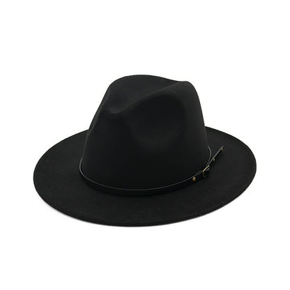 "Stijlvolle damestoffen hoed, licht materiaal, trendy design, diverse kleuren, perfect voor zomerlooks."