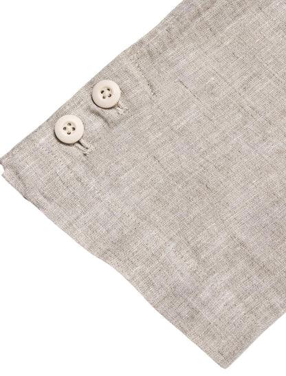 "Stijlvolle heren linnen blazer in beige, luchtig en ademend, perfect voor warme zomerdagen en vele gelegenheden."