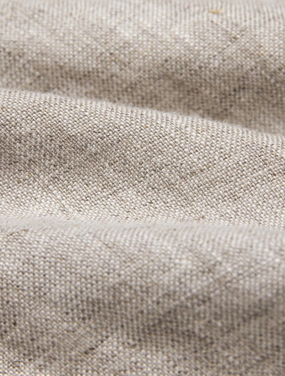 "Stijlvolle heren linnen blazer in beige, luchtig en ademend, perfect voor warme zomerdagen en vele gelegenheden."