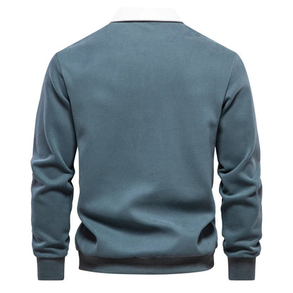 "Stijlvolle heren polo sweatshirt met klassieke kraag en patchwork detail, gemaakt van zachte katoenblend, regular fit."