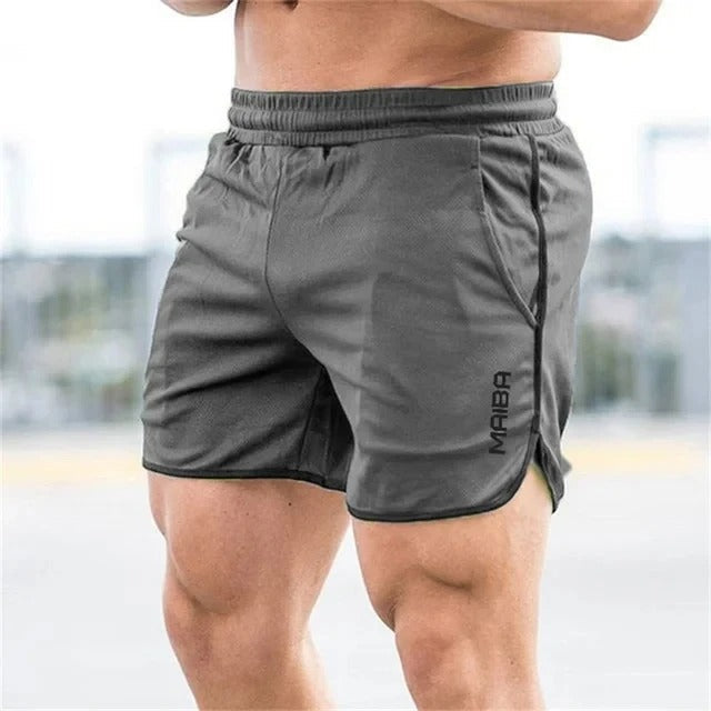 "Stijlvolle heren slim-fit zwembroek, elastisch en sneldrogend, met moderne uitstraling en strakke pasvorm."