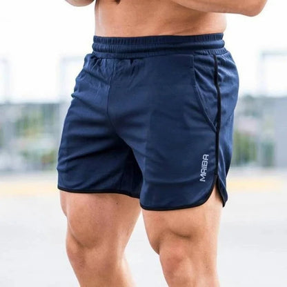 "Stijlvolle heren slim-fit zwembroek, elastisch en sneldrogend, met moderne uitstraling en strakke pasvorm."