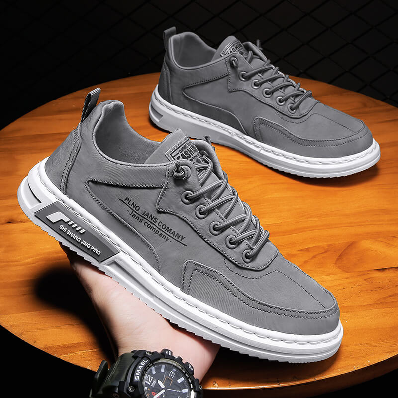 Stijlvolle herenschoenen met modern design, elegant en comfortabel, ideaal voor zowel zakelijke als informele gelegenheden.