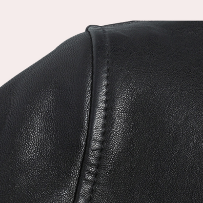 "Stijlvolle leren zomerjas voor heren in biker design, met een tijdloze en stoere uitstraling, perfect voor modebewuste manne