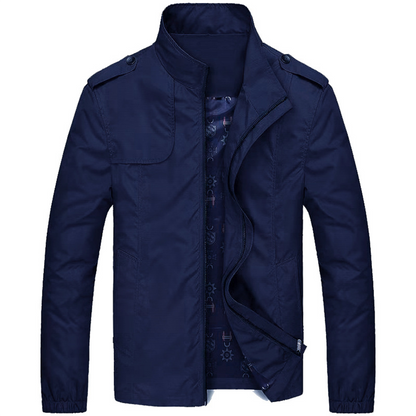 "Stijlvolle lichtgewicht heren zomerjas met opstaande kraag in blauw, perfect voor casual en semi-formele gelegenheden."