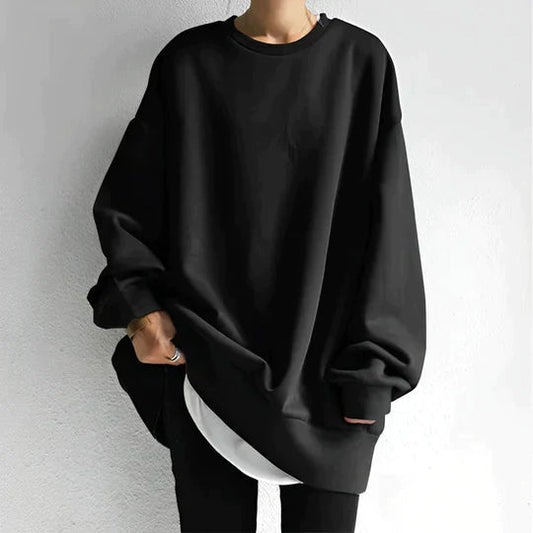 "Stijlvolle oversized trui met ronde hals, lange mouwen, zacht gebreid, ademend textiel, perfect voor casual streetwear."