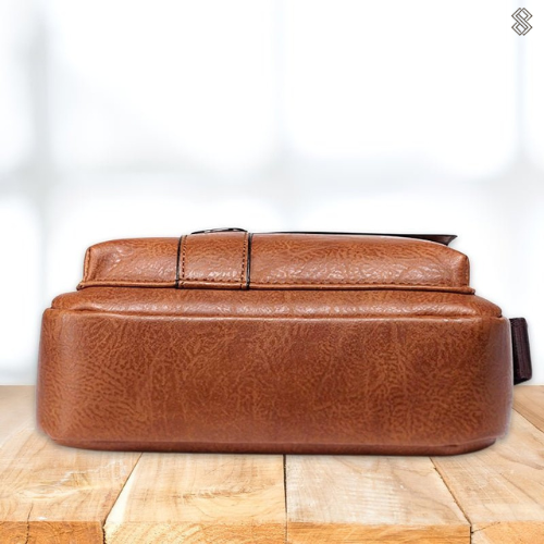 Veelzijdige dames schoudertas van PU-leer; perfect voor elke gelegenheid. Functioneel en elegant.