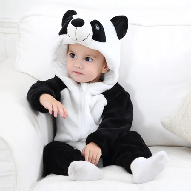 Warme baby fleece overall met capuchon, comfortabel kruippakje voor koude dagen.