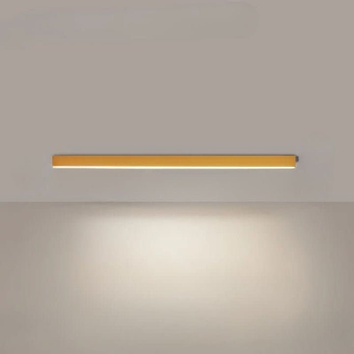 Geïnstalleerde LED plafondlamp, modern design integreert naadloos in plafond van elke ruimte.