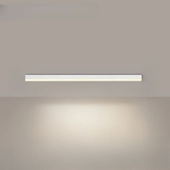 Clean-line LED plafondlamp, minimalistisch en modern, perfect voor strakke Scandinavische interieurs.