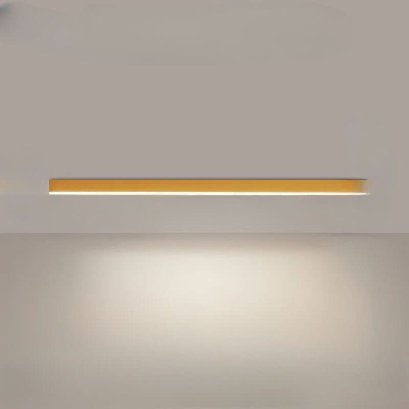 Moderne LED plafondlamp in Scandinavische stijl, sfeervol warmwit licht in woonkamer.