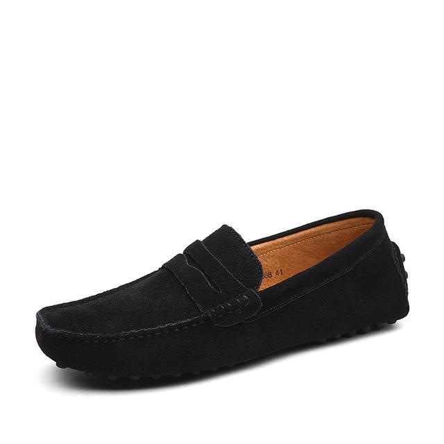 Comfortabele zwarte suede instap loafers voor heren, perfect voor dagelijks gebruik en stijlvolle outfits.