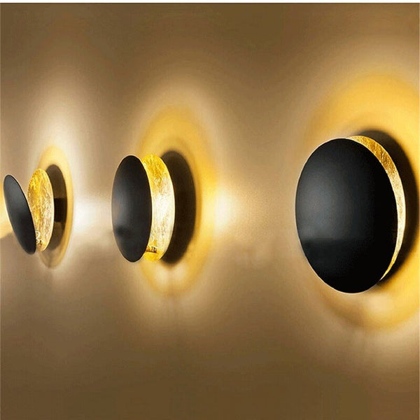 Energiezuinige LED wandlamp Lunora, ronde vorm en sfeervolle maangloed voor elke kamer in huis.