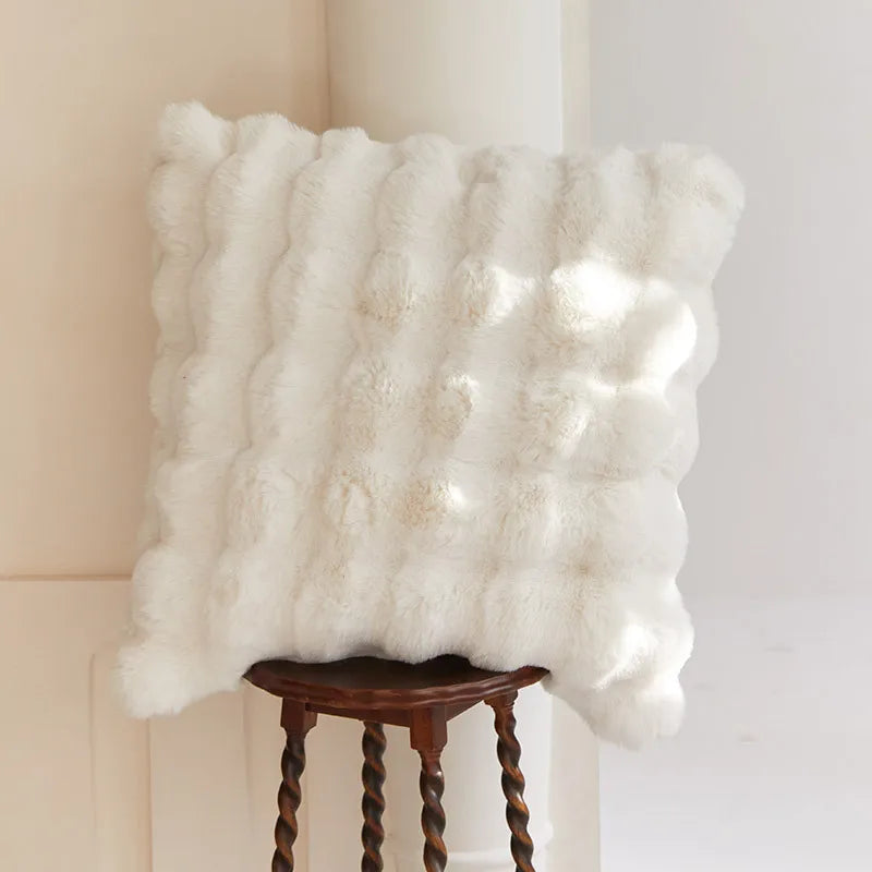 "Superzachte imitatiebont deken in warme tinten, ideale winterdeken voor bed of bank, biedt luxe comfort en stijl."