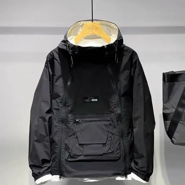 Stijlvolle heren pullover windbreaker met dubbele rits en capuchon, ideaal als lente- of herfstjas voor een casual look.