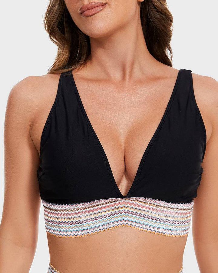 Moderne dames badmode: hoge taille, buikcontrole, corrigerende bikini met kleurblok.