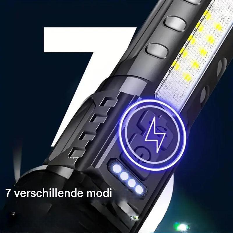 Oplaadbare 5000 lumen tactische zaklamp, waterbestendig en duurzaam, betrouwbaar voor elke situatie.