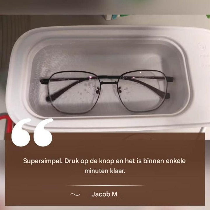 Zijaanzicht van de ultrasone sieradenreiniger met bedieningspaneel voor nauwkeurige schoonmaak.