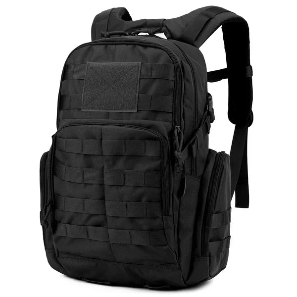 Khaki tactische 25L rugzak met MOLLE systeem; ideaal voor survival, wandelen en buitensport.