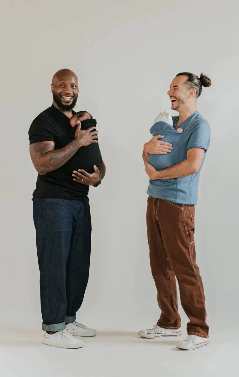 Unisex draagsweater voor ouders, comfortabel en handsfree. Ergonomische ondersteuning voor baby en ouder.