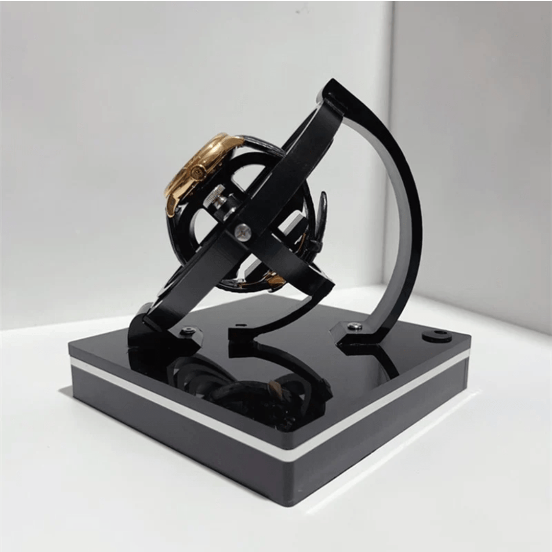 Elegante watchwinder voor automatische horloges, houdt ze op tijd en veilig opgeborgen met stille motor.