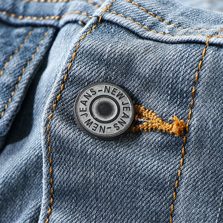 Tijdloze heren spijkerjas, een veelzijdige en comfortabele basic. Perfect voor elke casual of stijlvolle gelegenheid.