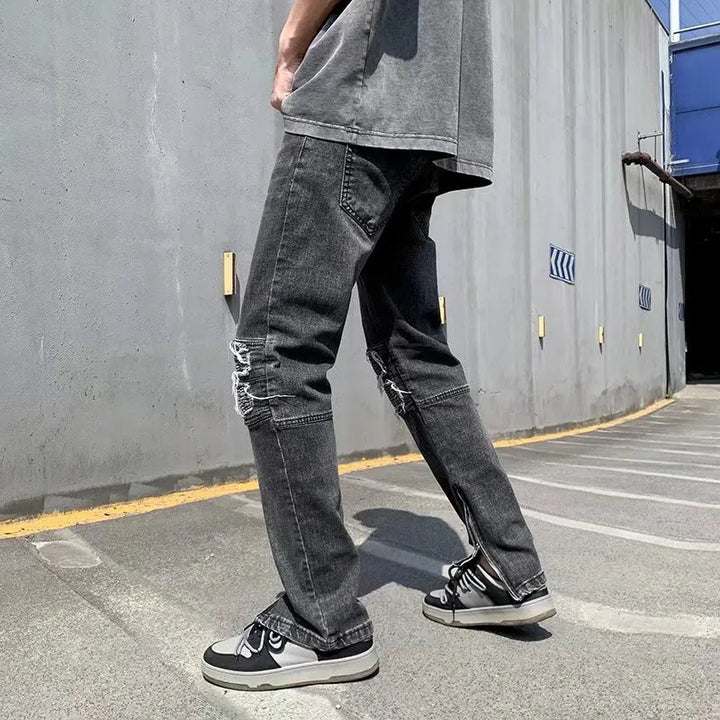 Veelzijdige blauwe herenjeans, perfect voor dagelijks comfort. Deze casual spijkerbroek is een essentieel item in herenmode.