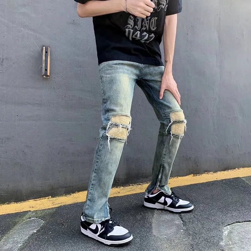 Comfortabele blauwe herenjeans voor een casual look. Stijlvolle en veelzijdige spijkerbroek voor dagelijkse herenmode.