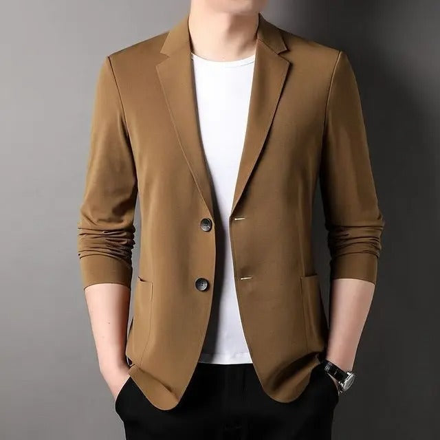 Trendy single-breasted herenblazer, casual slimfit jasje. Comfortabele herenmode voor lente en herfst.
