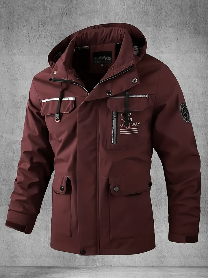 Winddichte heren softshell outdoorjas, ideaal voor wandelen en casual gebruik bij slecht weer.
