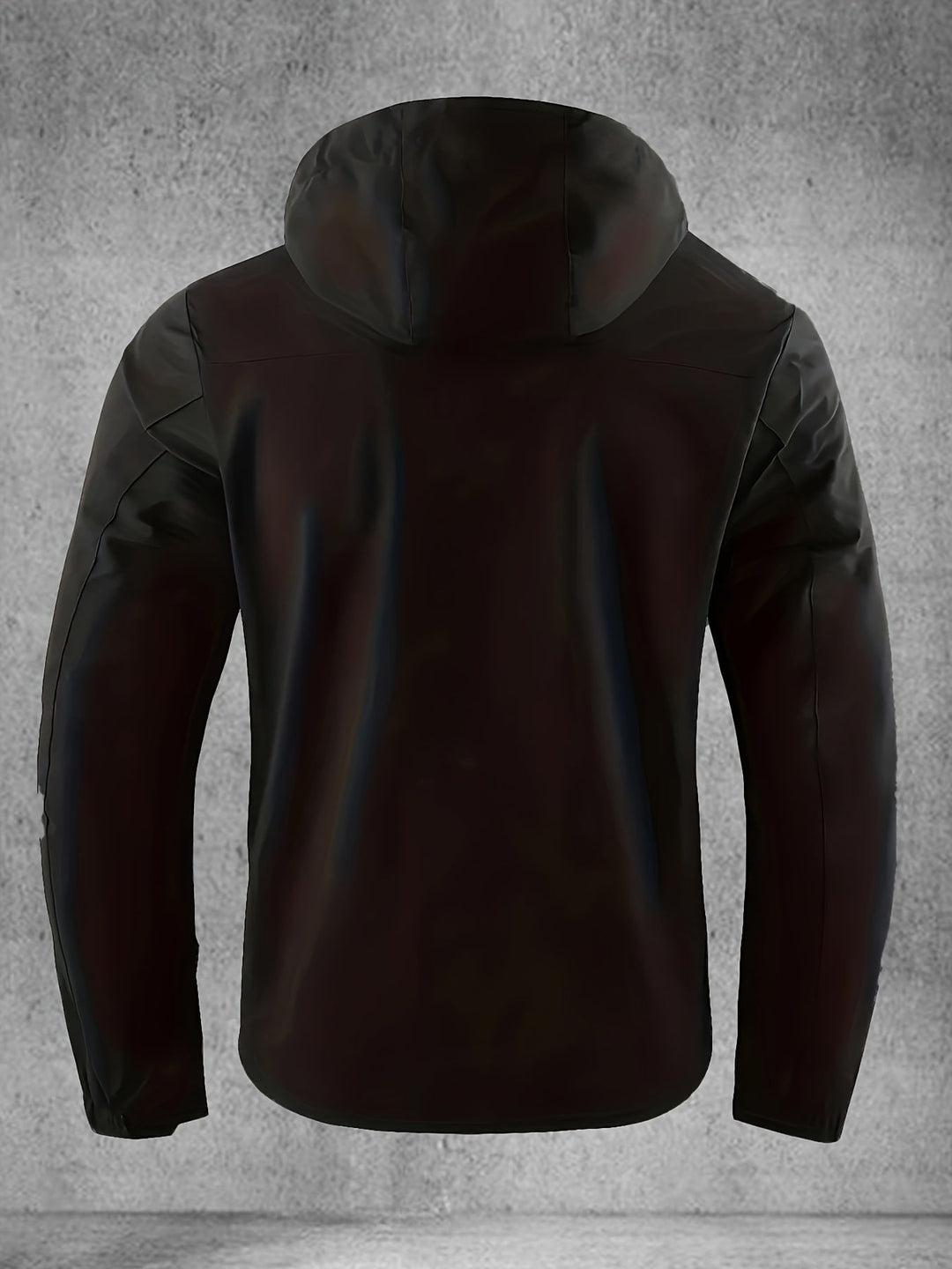 Praktische heren softshell outdoorjas, wind- en waterdicht met capuchon voor alle weersomstandigheden.