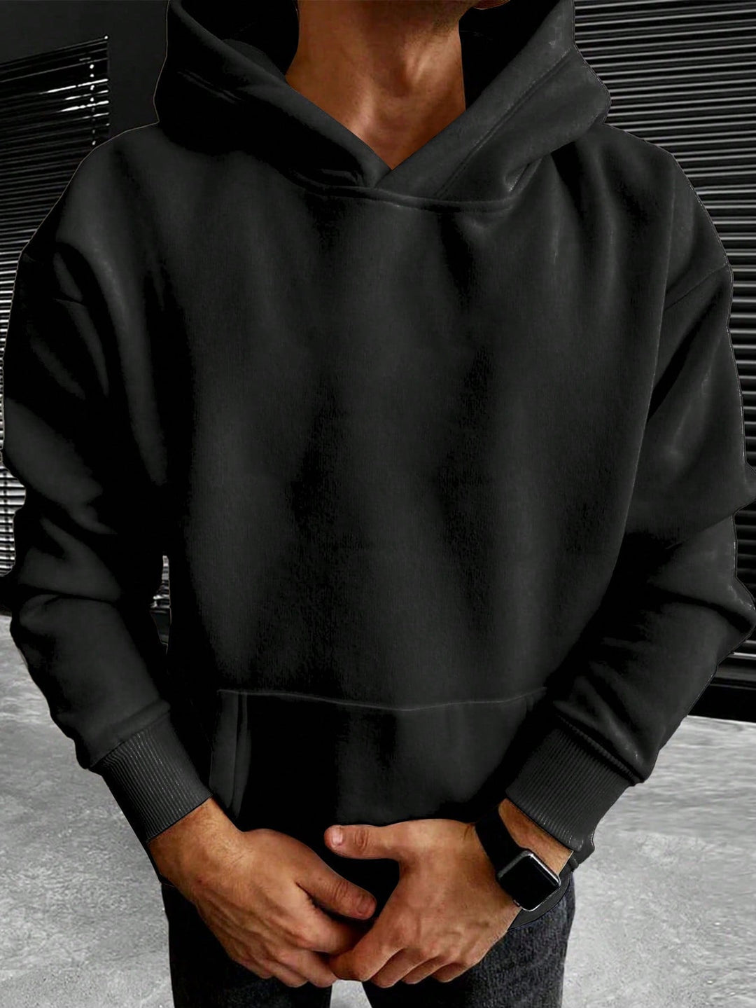 Zachte en comfortabele oversized heren hoodie, ontspannen stijl voor dagelijks gebruik, perfect voor mannen.