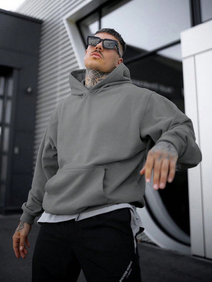 Heren oversized hoodie voor ultiem comfort en ontspannen stijl, perfect voor casual streetwear outfits.