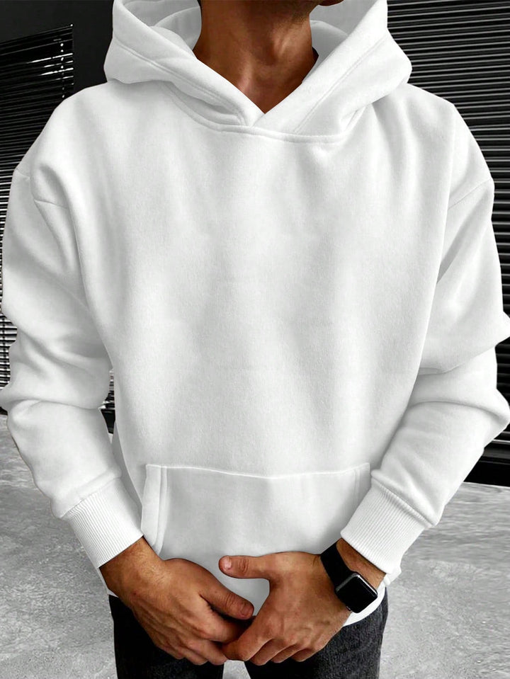 Stijlvolle oversized heren hoodie met capuchon, praktisch en comfortabel voor casual streetwear.