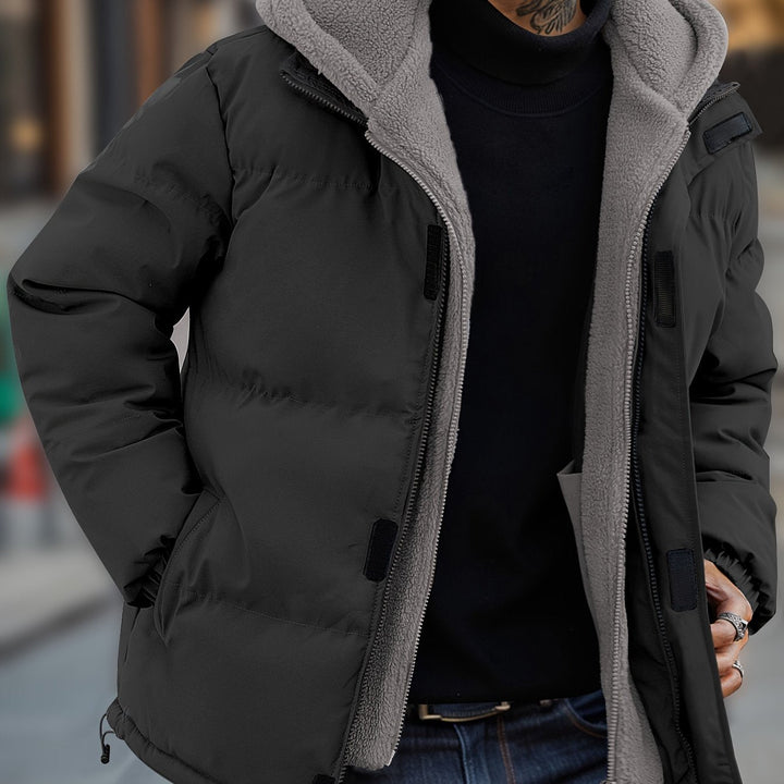 Groene heren gewatteerde fleece jas, praktische winterparka met capuchon voor dagelijks gebruik.