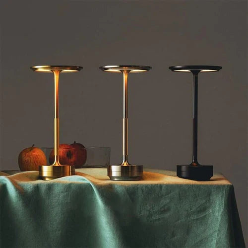 Luxe oplaadbare tafellamp, draadloos LED sfeerlicht, elegant design, perfect voor elke ambiance.