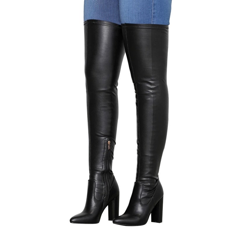 Comfortabele dames overknee laarzen van ShellysBoots voor de koude herfst- en wintermaanden. Klassieke mode.