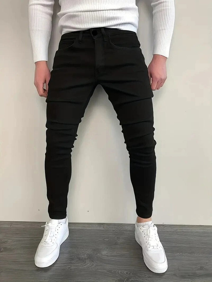 Grijze heren comfortabele slim-fit jeans met stretch, ideaal voor dagelijks gebruik en een eigentijdse uitstraling.