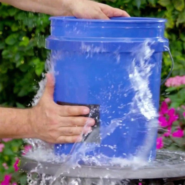 Rol universele waterdichte reparatietape, klaar voor het dichten van lekken in huis en buitenshuis.