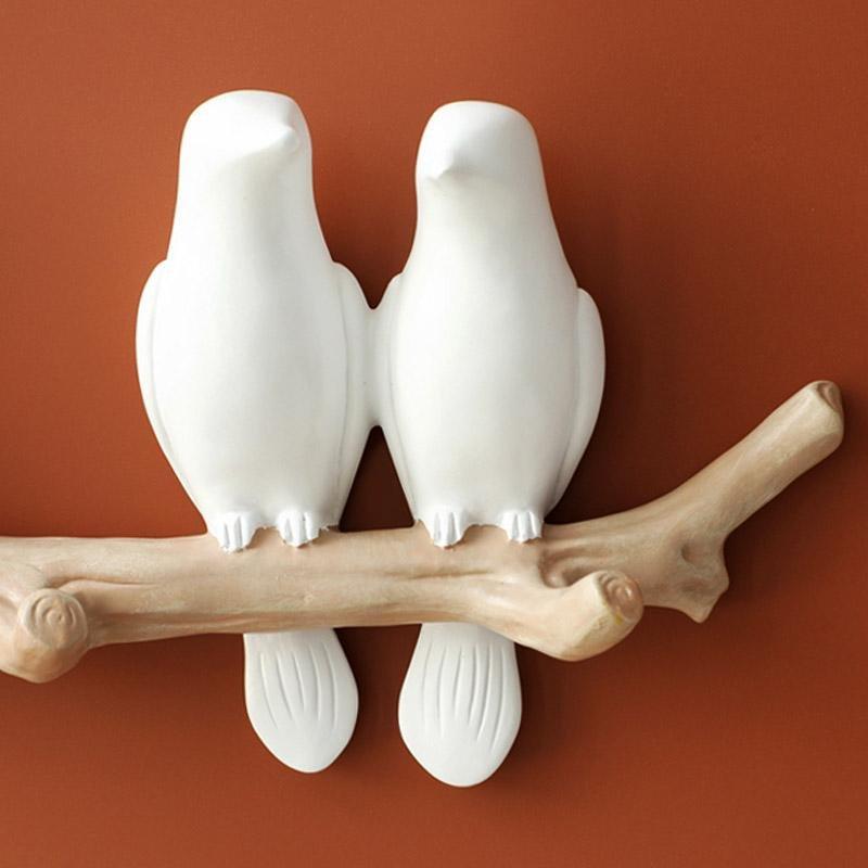 Praktische wandkapstok met vogels. Vrolijke blikvanger voor jassen en tassen. Hars design.
