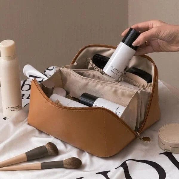 Handige reis make-up tas voor dames, houdt al je cosmetica georganiseerd en bij de hand onderweg. Duurzaam design.