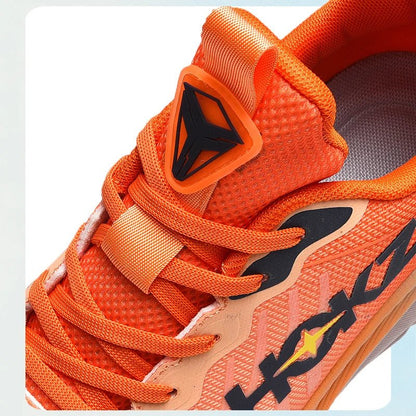 "Ultralichte unisex sportschoenen met futuristisch ontwerp en verhoogde zool voor hardlopen en fitness in diverse kleuren."