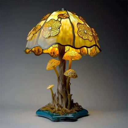 "Unieke glazen paddenstoel wandlamp met kleurrijk glas-in-lood design, sfeervolle verlichting, ideaal voor interieurdecoratie