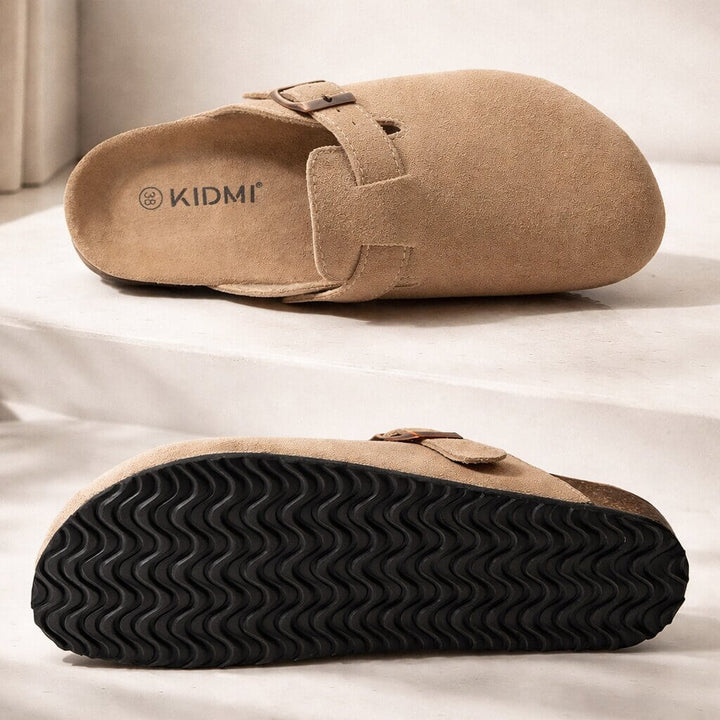 Groene unisex clogs, instappers met gripvaste zool en verstelbare gesp voor comfort.