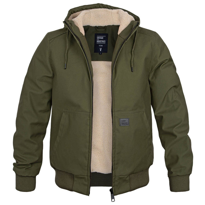 Modieus legergroen heren winter bomberjack Finn. Stijlvolle buitenkleding voor de moderne man, warm en trendy.